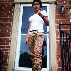 Meet your Posher, Malik